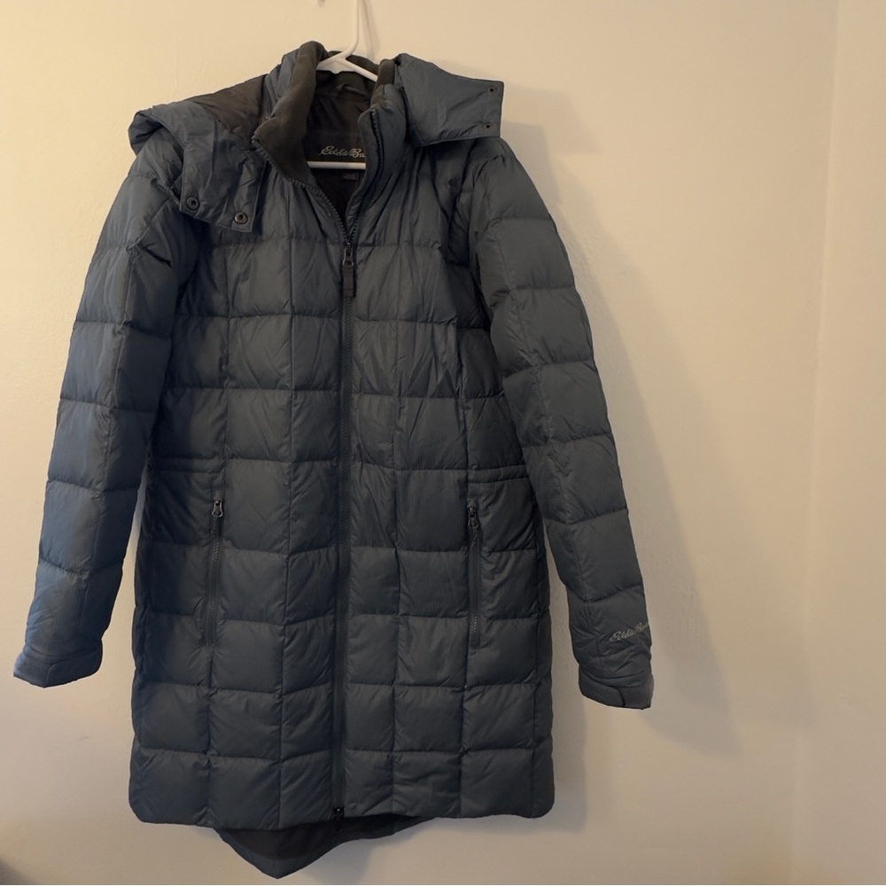 Eddie Bauer Altamira Down Parka Large